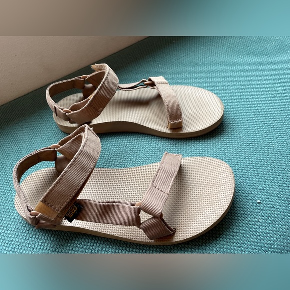 Teva Original Universal Sandal Sand Dune Size 9 - Picture 6 of 8